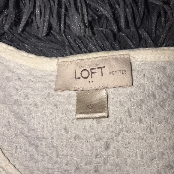 White shirt - Picture 2 of 2